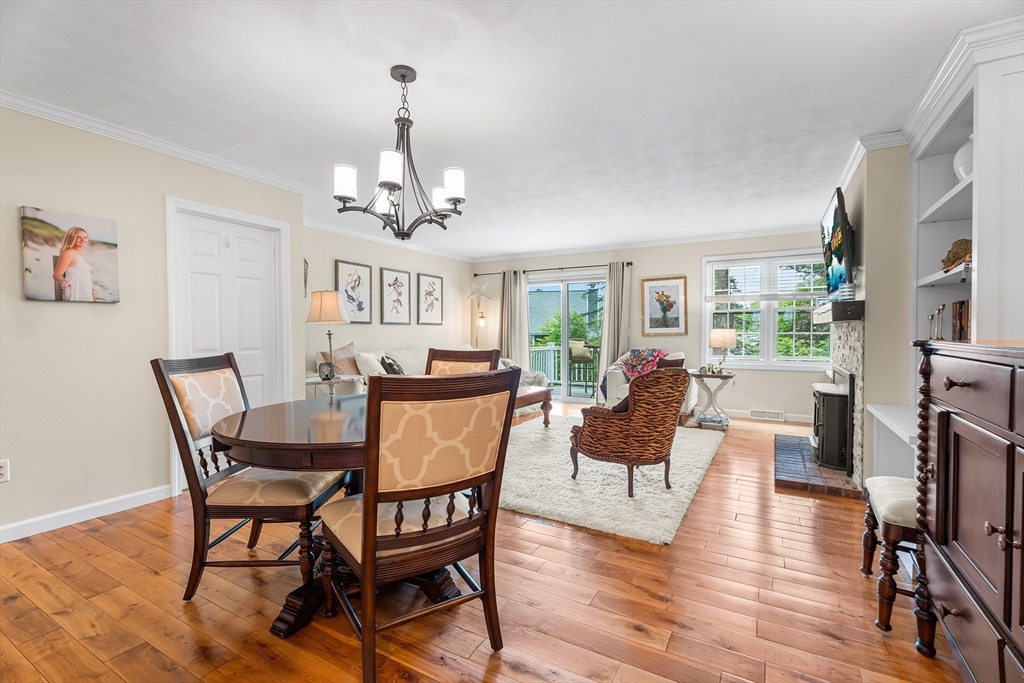 142 Laurelwood Dr 142
