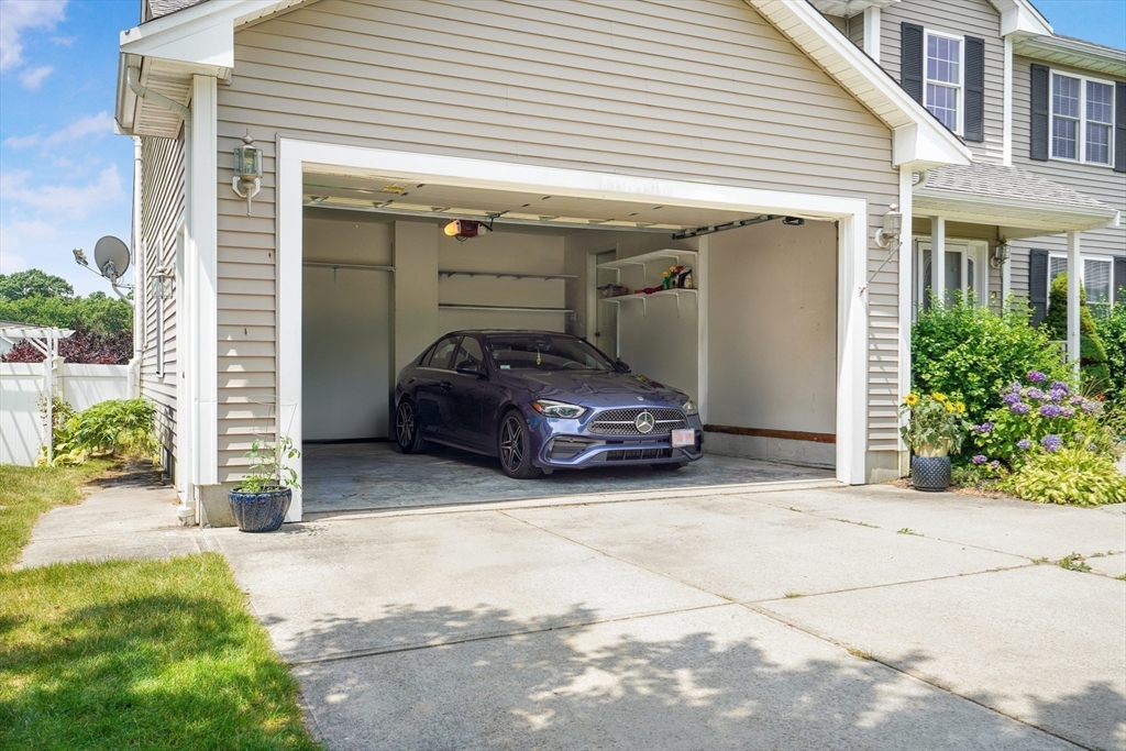 9 Aranea Cir