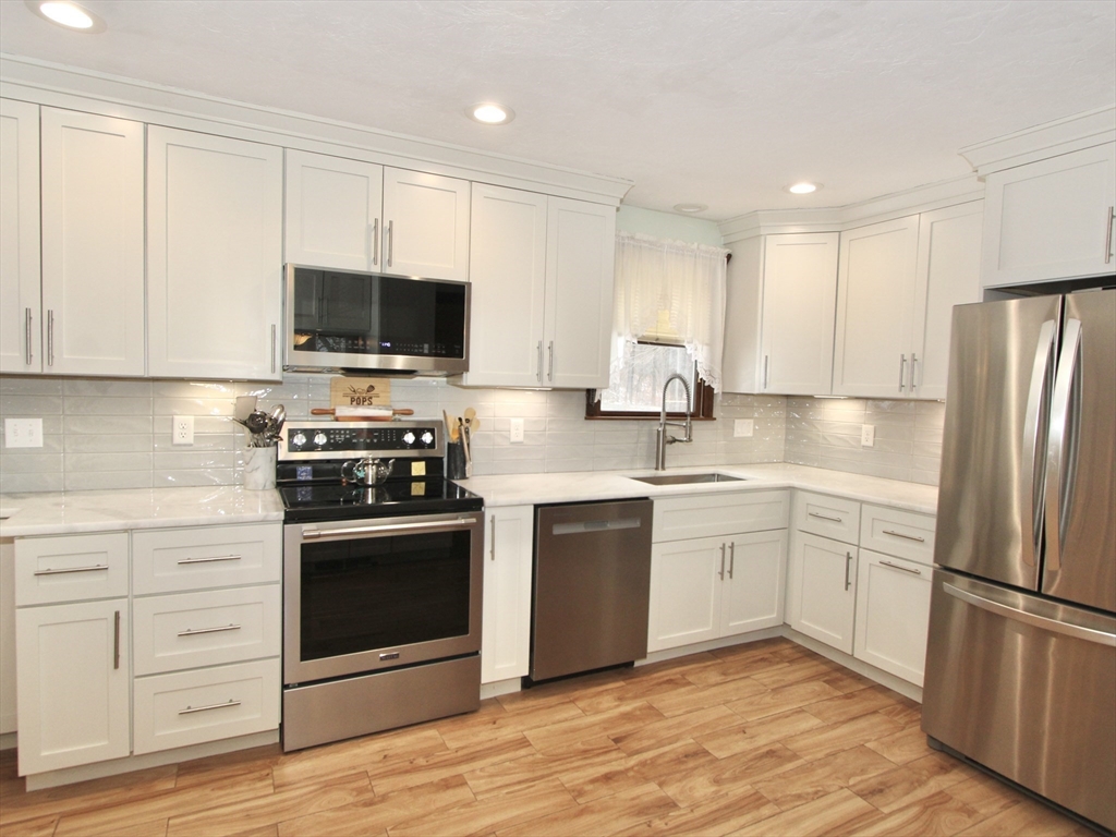 10 Old Stafford Tpke