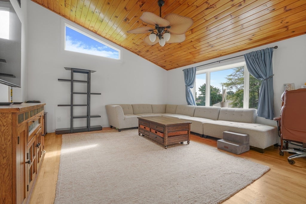 37 Slade St, Swansea, MA, 37 Slade St, Swansea, MA Photo #11