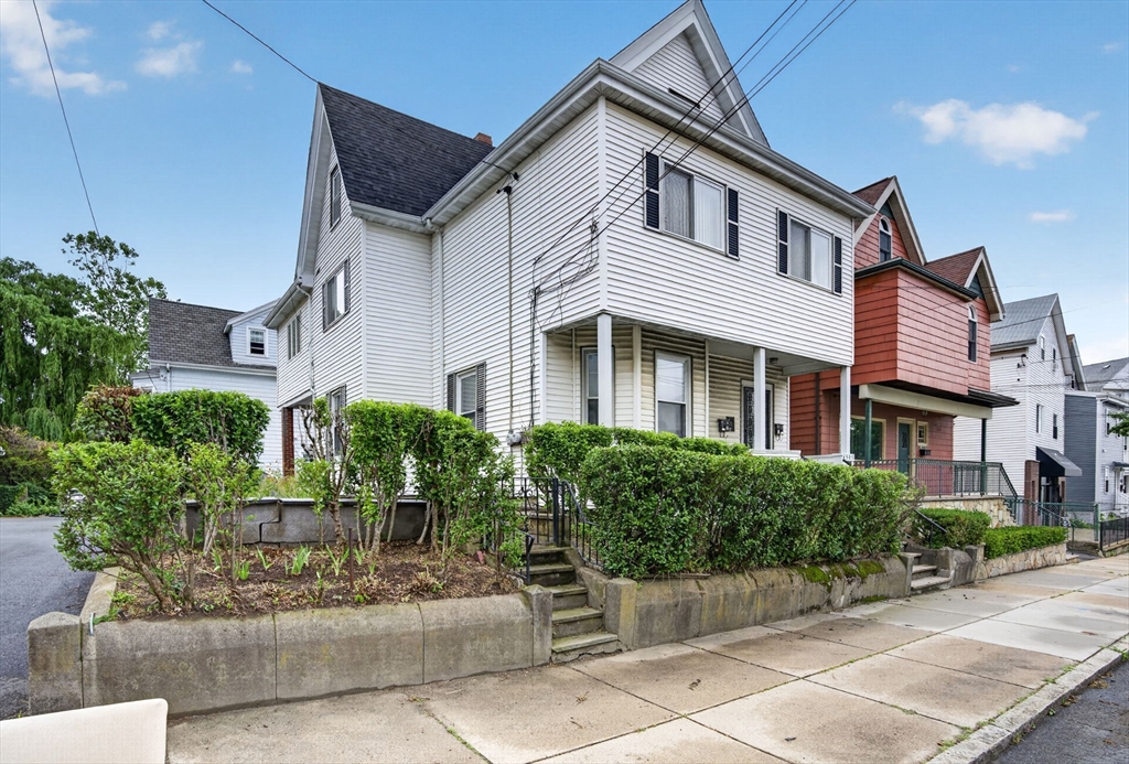 549 Main St