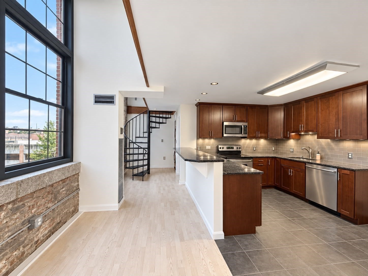 200 Market St #29A, Lowell, MA, 200 Market St #29A, Lowell, MA Photo #11
