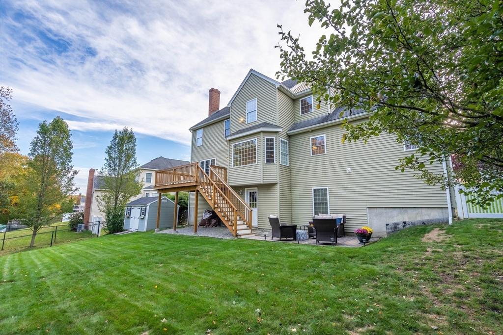 24 Susan Dr