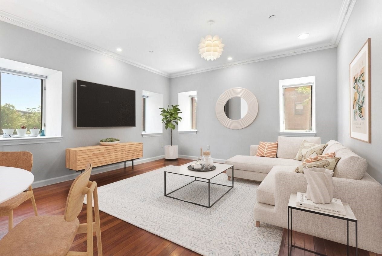 2 Clarendon St #301, Boston, MA Photo #8
