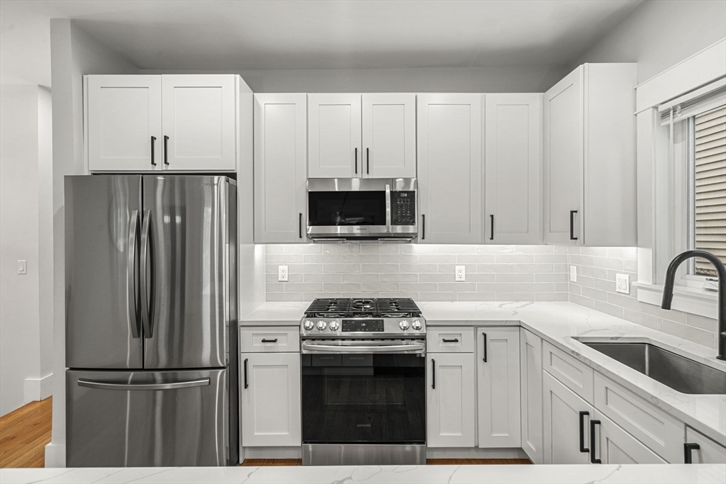 50 Cottage St 1