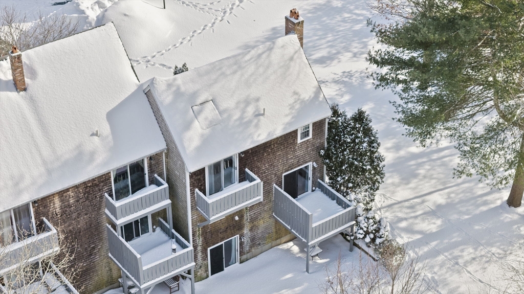 528 Twin Lakes Drive 528