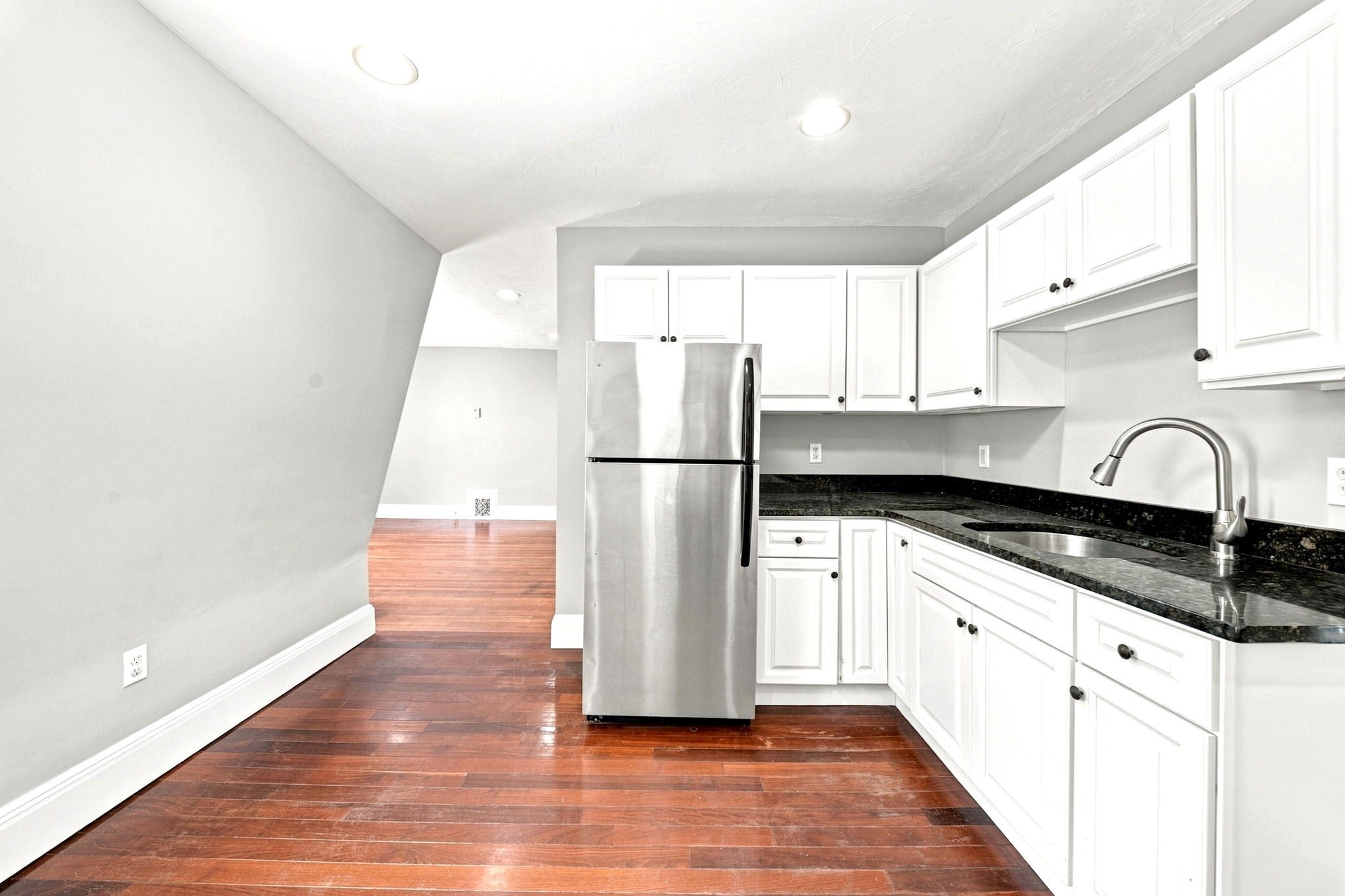 113 Pierce ST #2, Boston, MA Photo #16