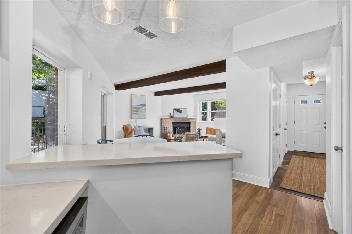 46 Tinson Rd #9, Quincy, MA, 46 Tinson Rd #9, Quincy, MA Photo #9