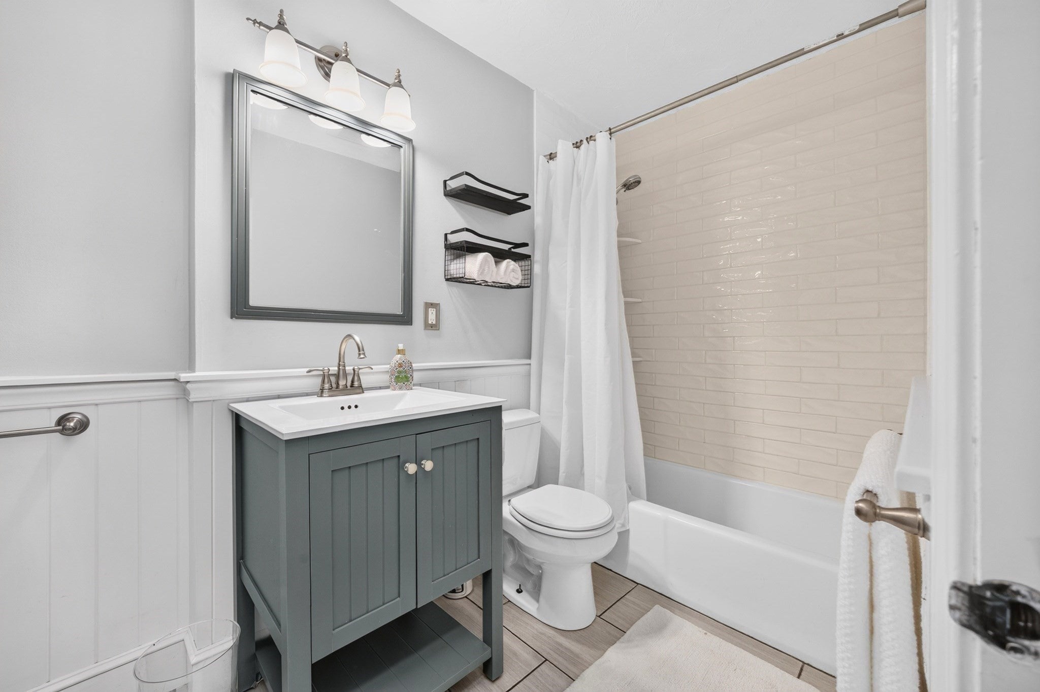 46 Tinson Rd #9, Quincy, MA, 46 Tinson Rd #9, Quincy, MA Photo #15