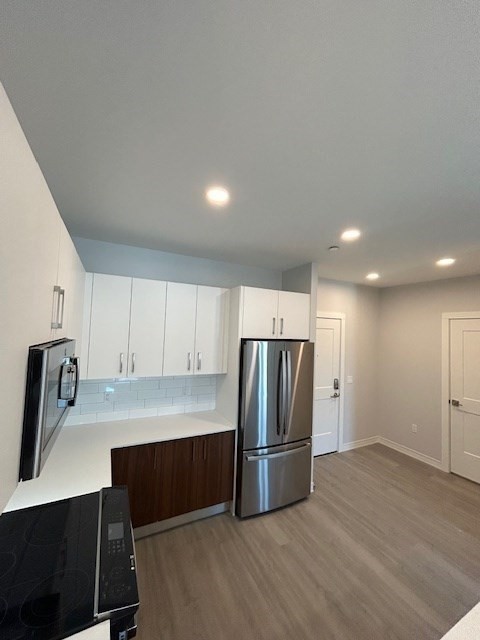 148 Old Post Road 216