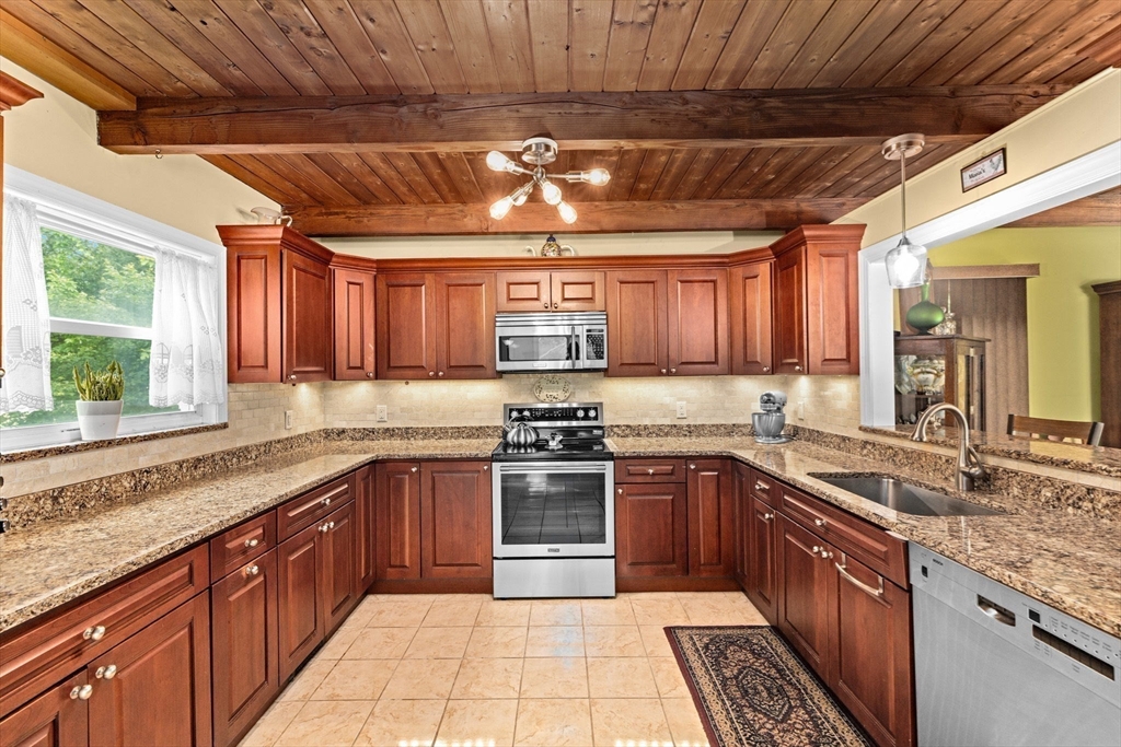 15 Nonantum Rd