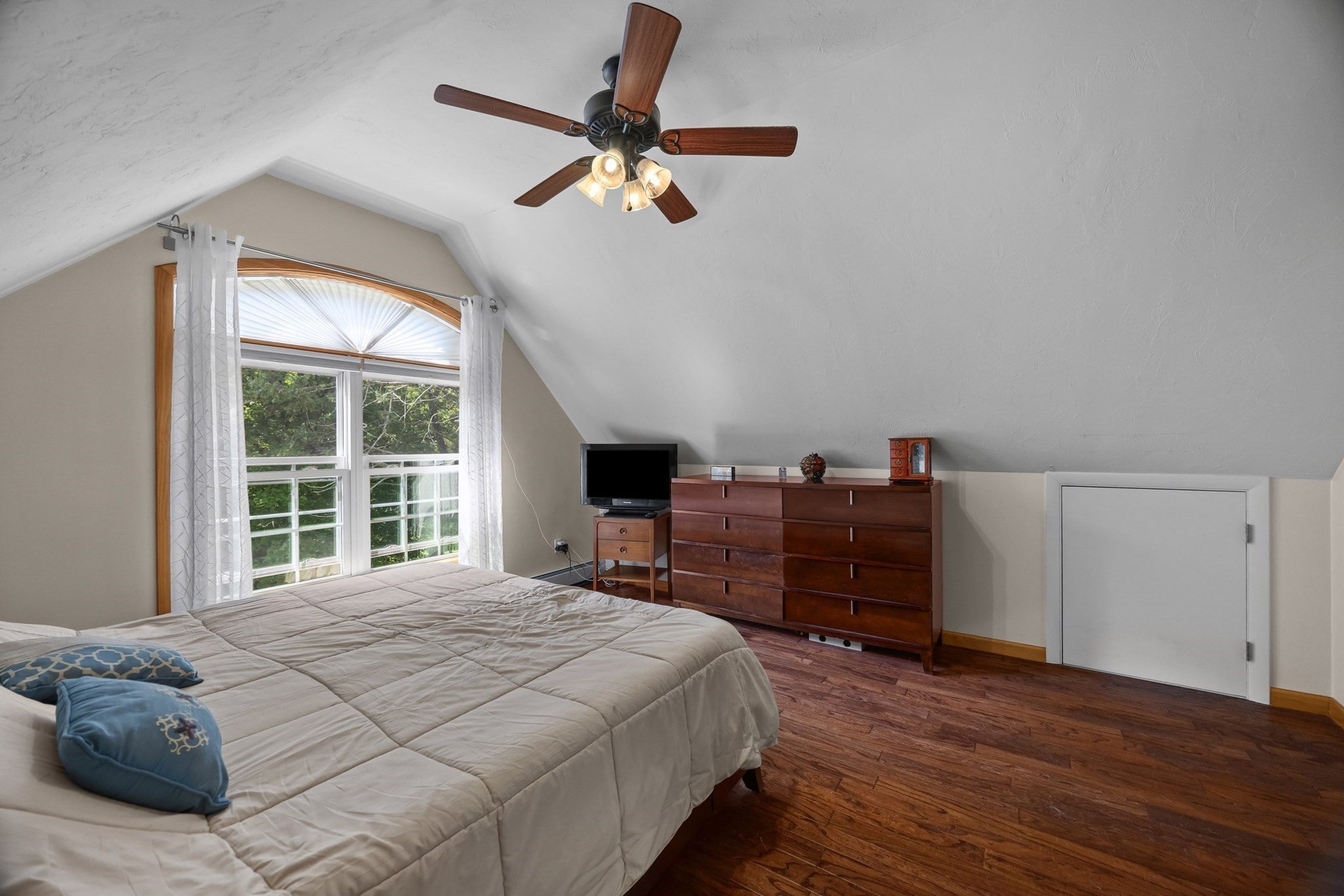 187 Holden St, Worcester, MA, 187 Holden St, Worcester, MA Photo #22