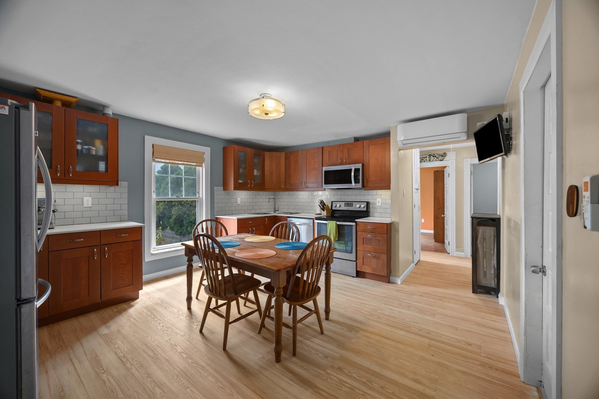187 Holden St, Worcester, MA, 187 Holden St, Worcester, MA Photo #4