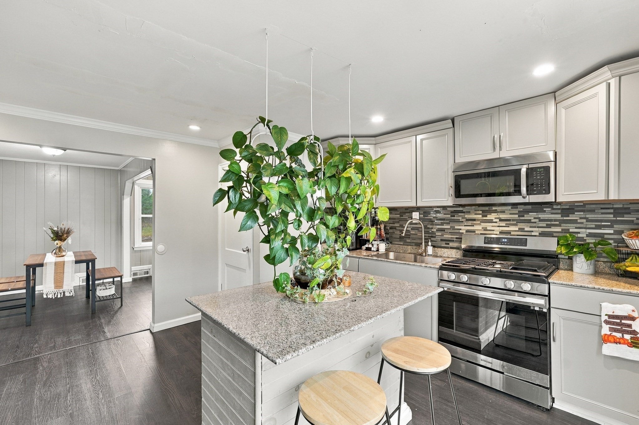 1426 Roosevelt Avenue, Springfield, MA, 1426 Roosevelt Avenue, Springfield, MA Photo #9