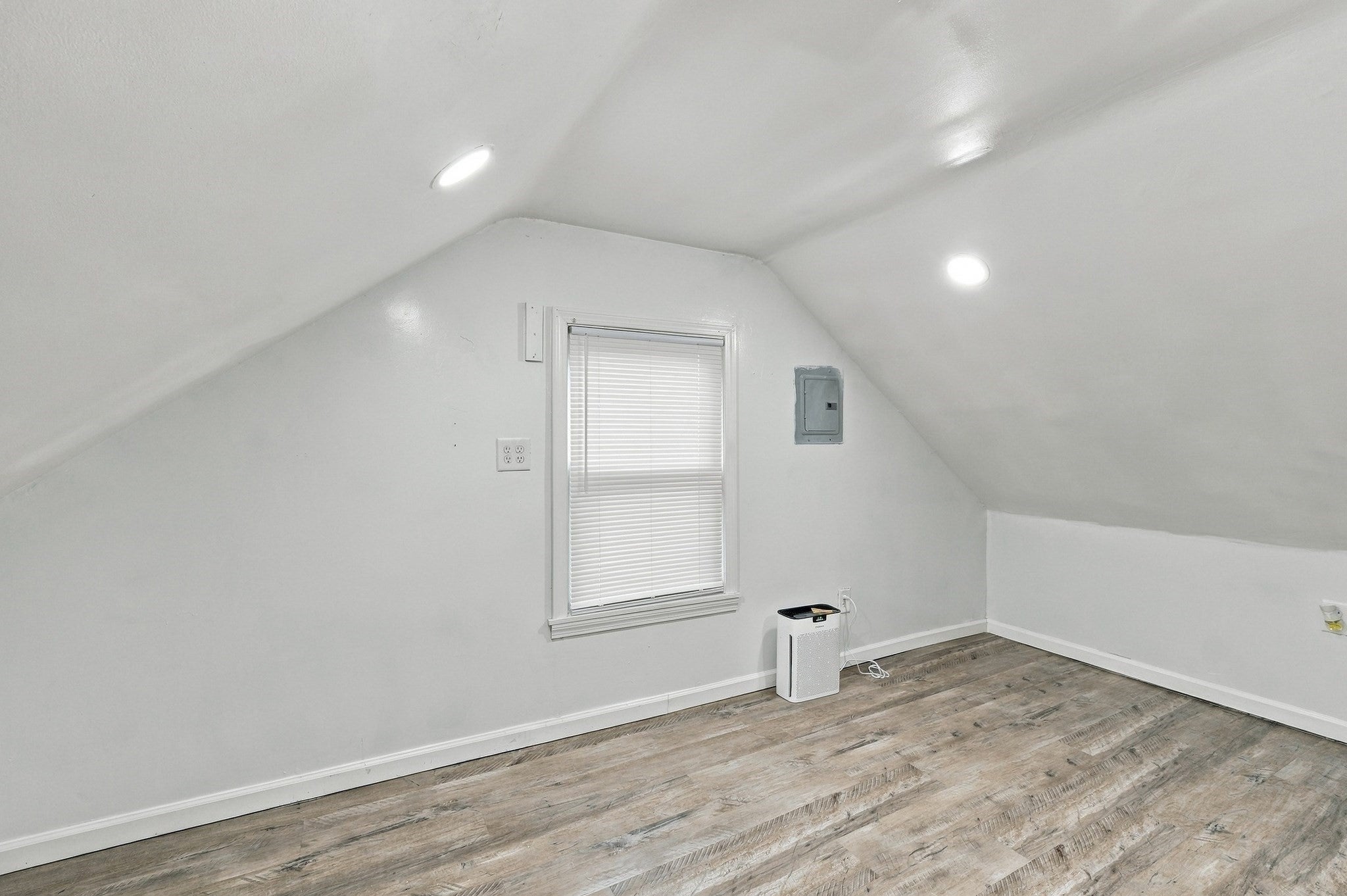 1426 Roosevelt Avenue, Springfield, MA, 1426 Roosevelt Avenue, Springfield, MA Photo #23