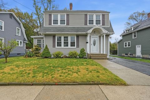 Photo of 77 Dorset St, Springfield, MA 01108 (MLS # 73511158)