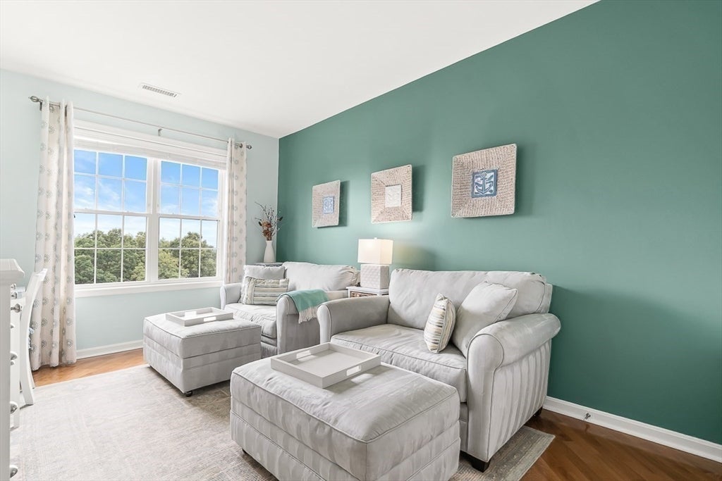 15 Morgan Dr #401, Natick, MA Photo #22