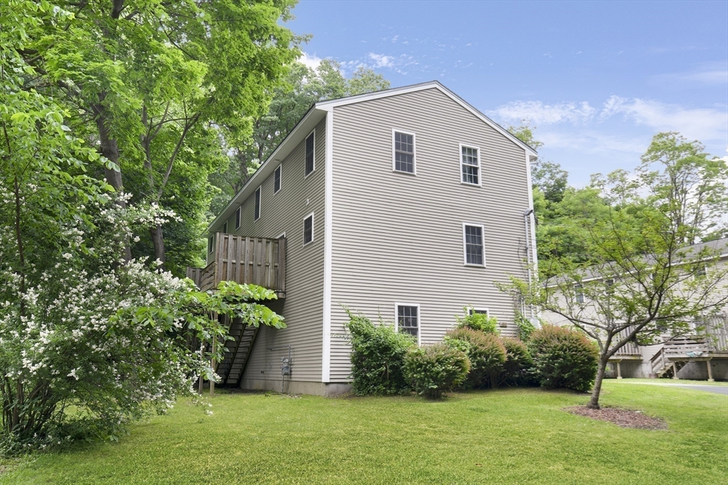 480 Elm Street 3