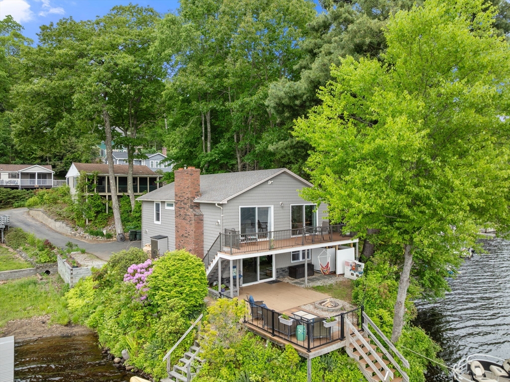 11 Leisure Dr