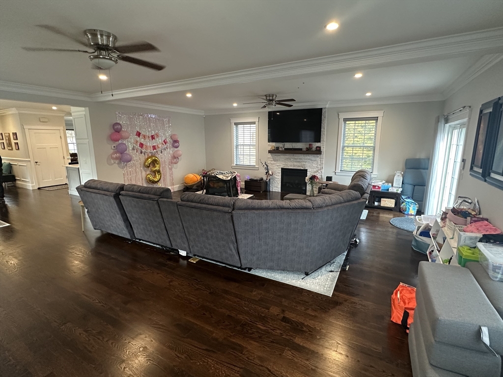 53 Old Mystic Street