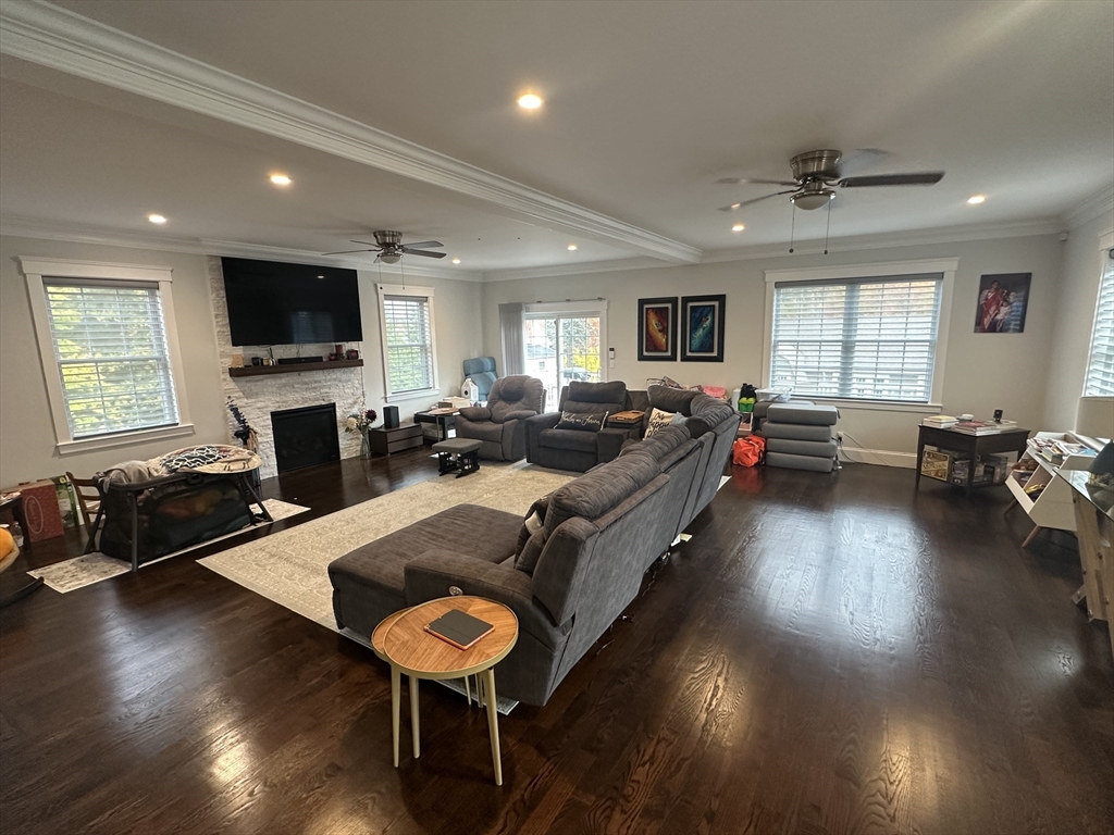 53 Old Mystic Street