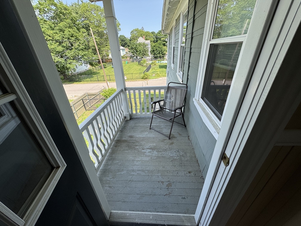 Attleboro, Massachusetts 02703, United States, 3 Bedrooms Bedrooms, ,1 BathroomBathrooms,Residential,Active,151086