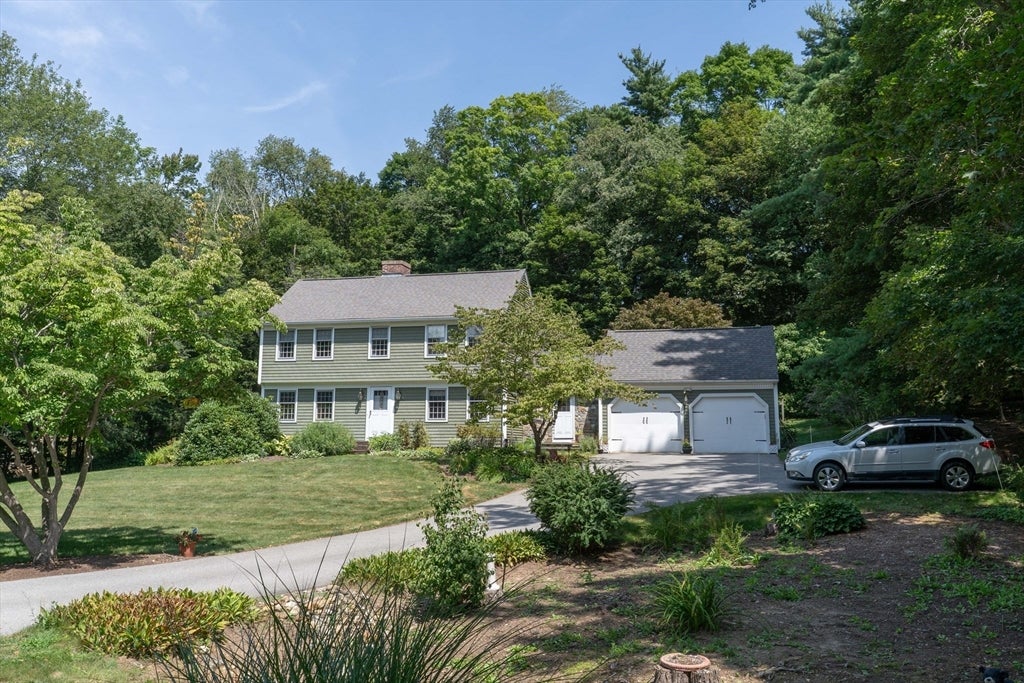 32 Mcgregory Rd, Sturbridge, MA, 32 Mcgregory Rd, Sturbridge, MA Photo #3