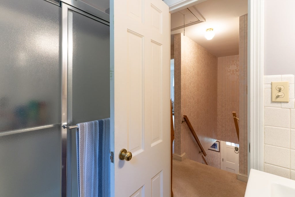 32 Mcgregory Rd, Sturbridge, MA, 32 Mcgregory Rd, Sturbridge, MA Photo #35