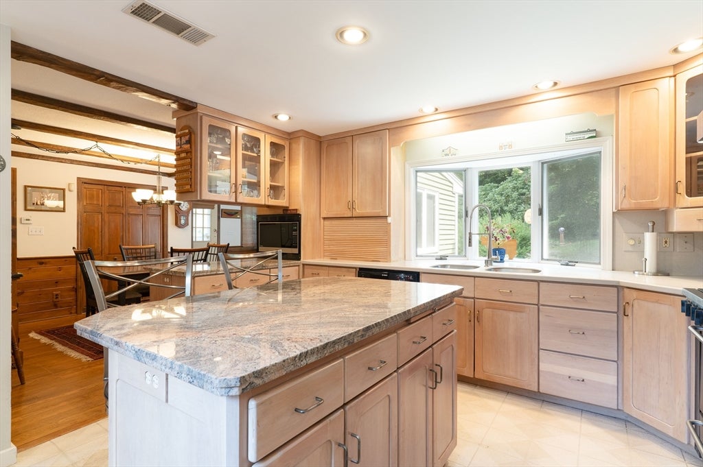 32 Mcgregory Rd, Sturbridge, MA, 32 Mcgregory Rd, Sturbridge, MA Photo #10