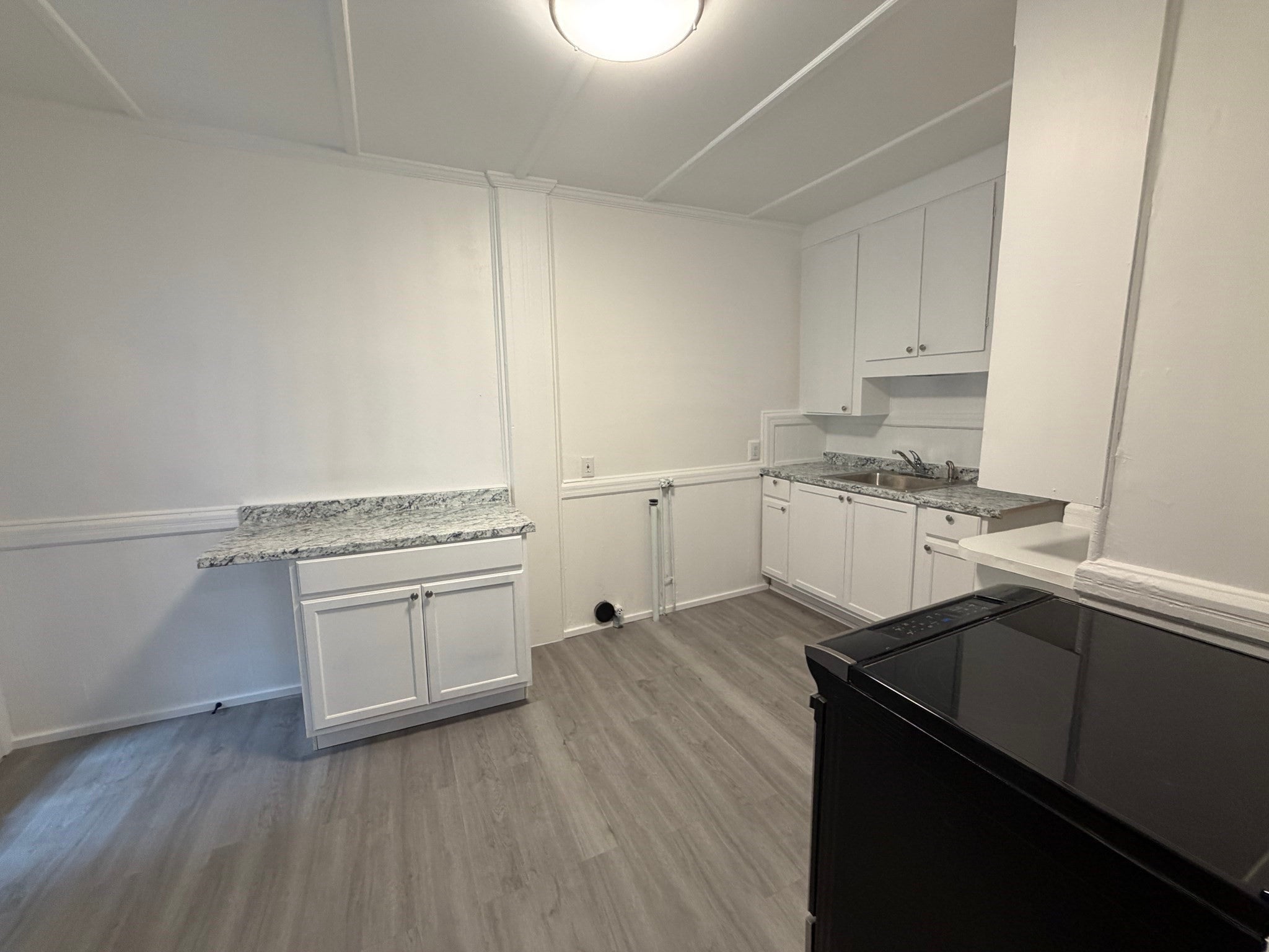 34-36 Crandall St, Adams, MA Photo #9