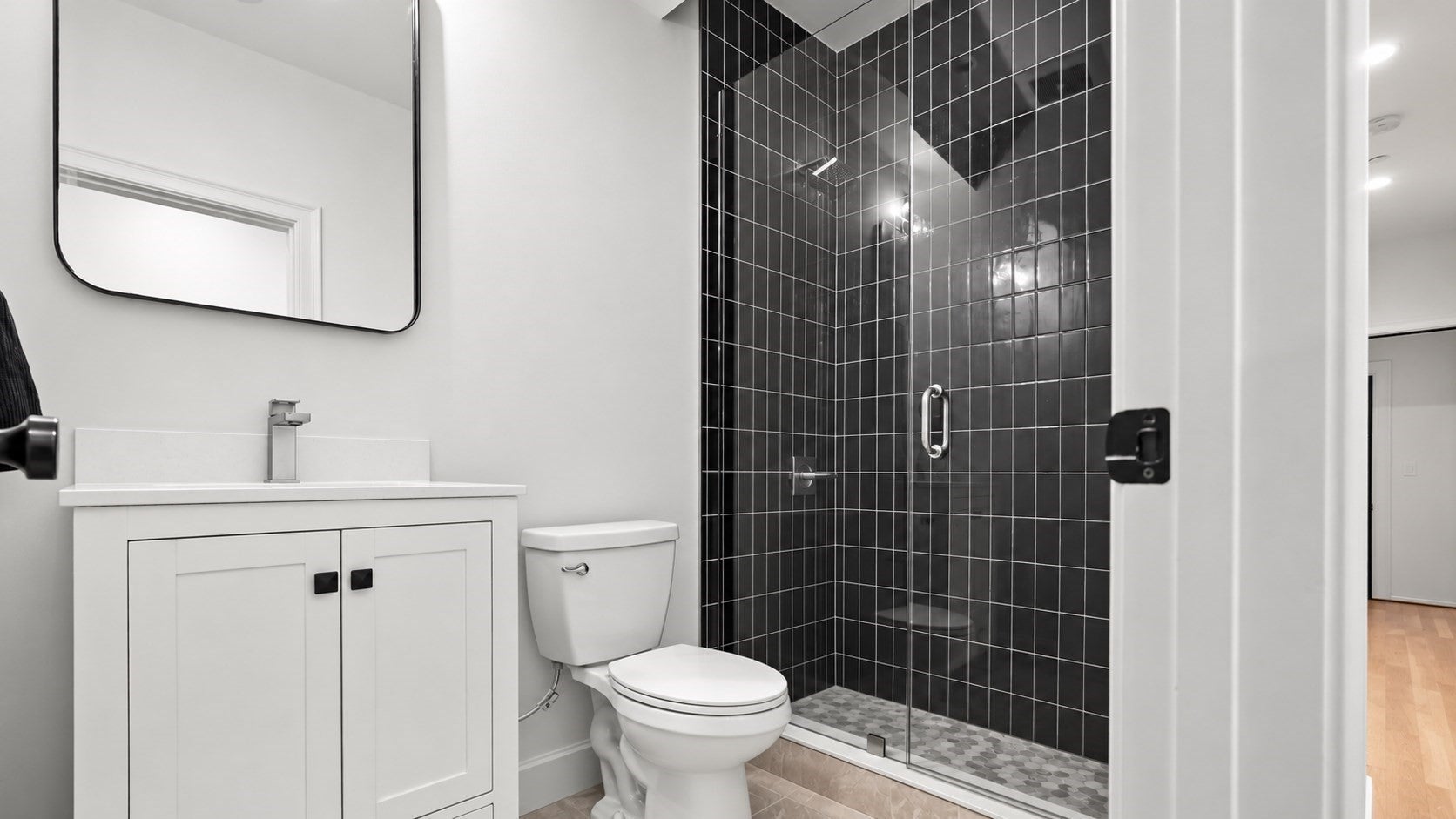 15 Morris St #1, Boston, MA Photo #5
