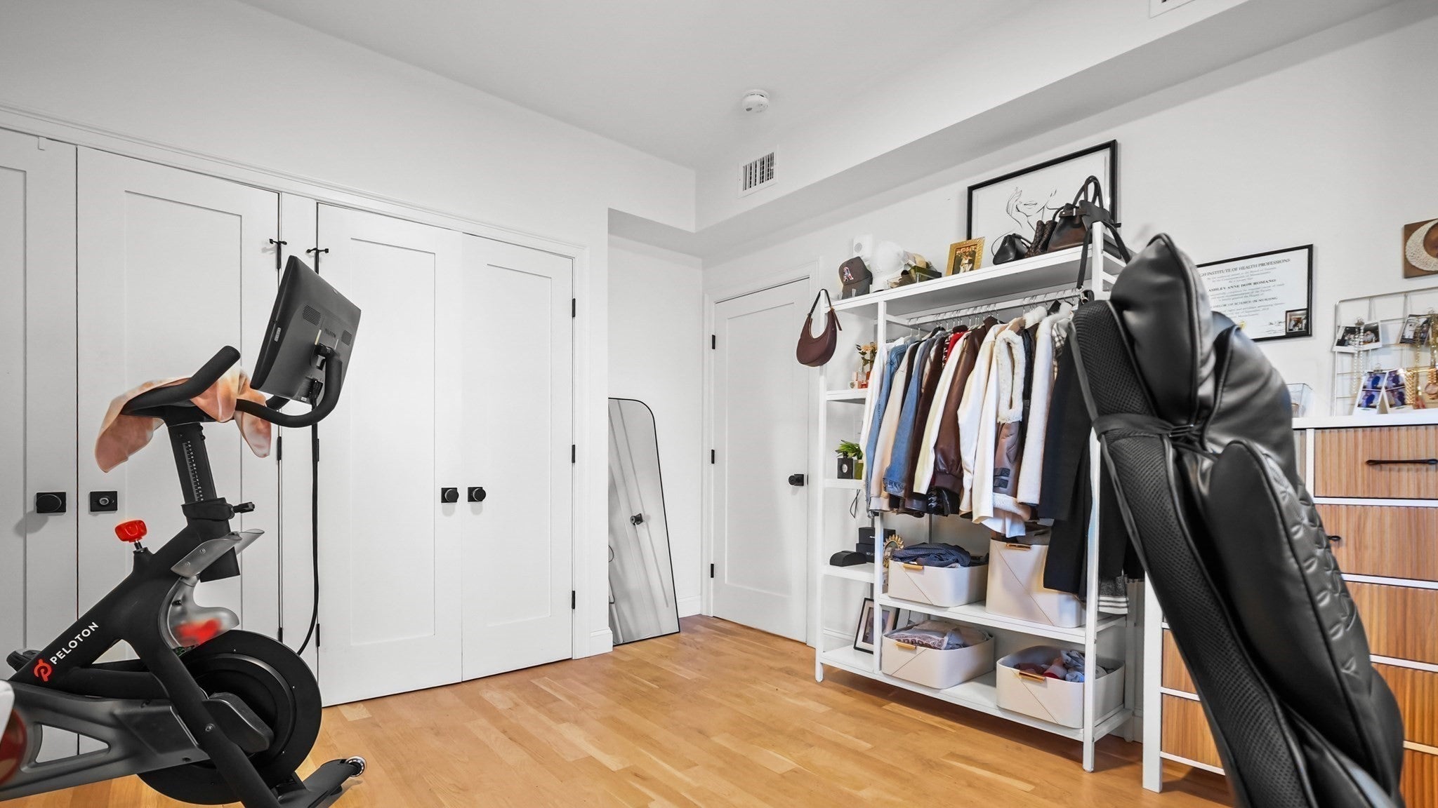 15 Morris St #1, Boston, MA Photo #11