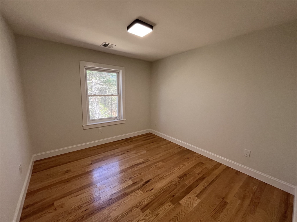 272 S Main St, Hopedale, MA Photo #15