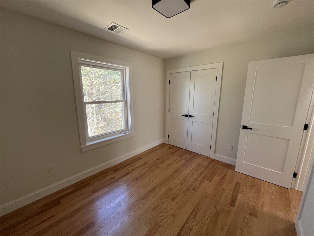 272 S Main St, Hopedale, MA Photo #18