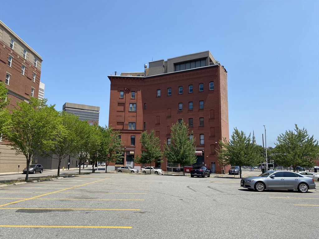 127 Dorrance A & B