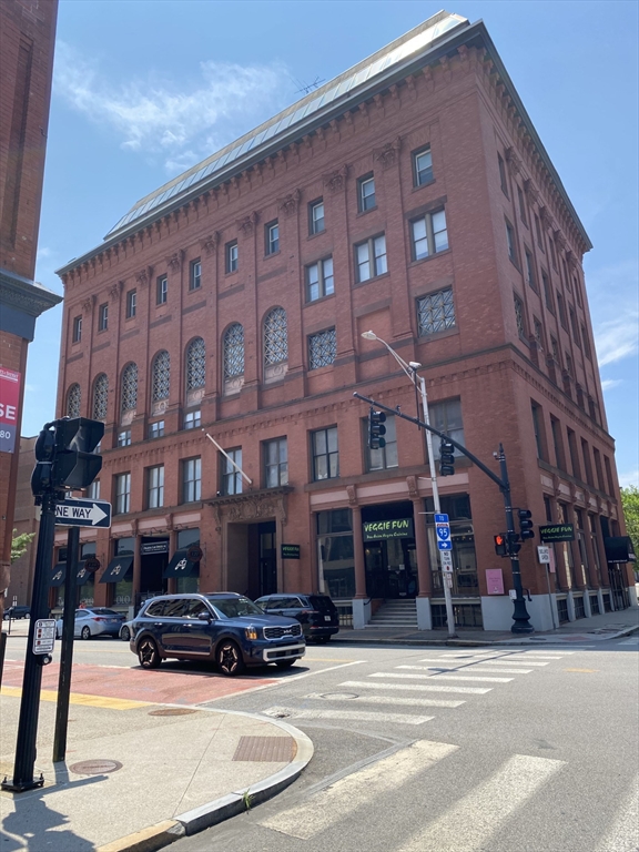 127 Dorrance A & B