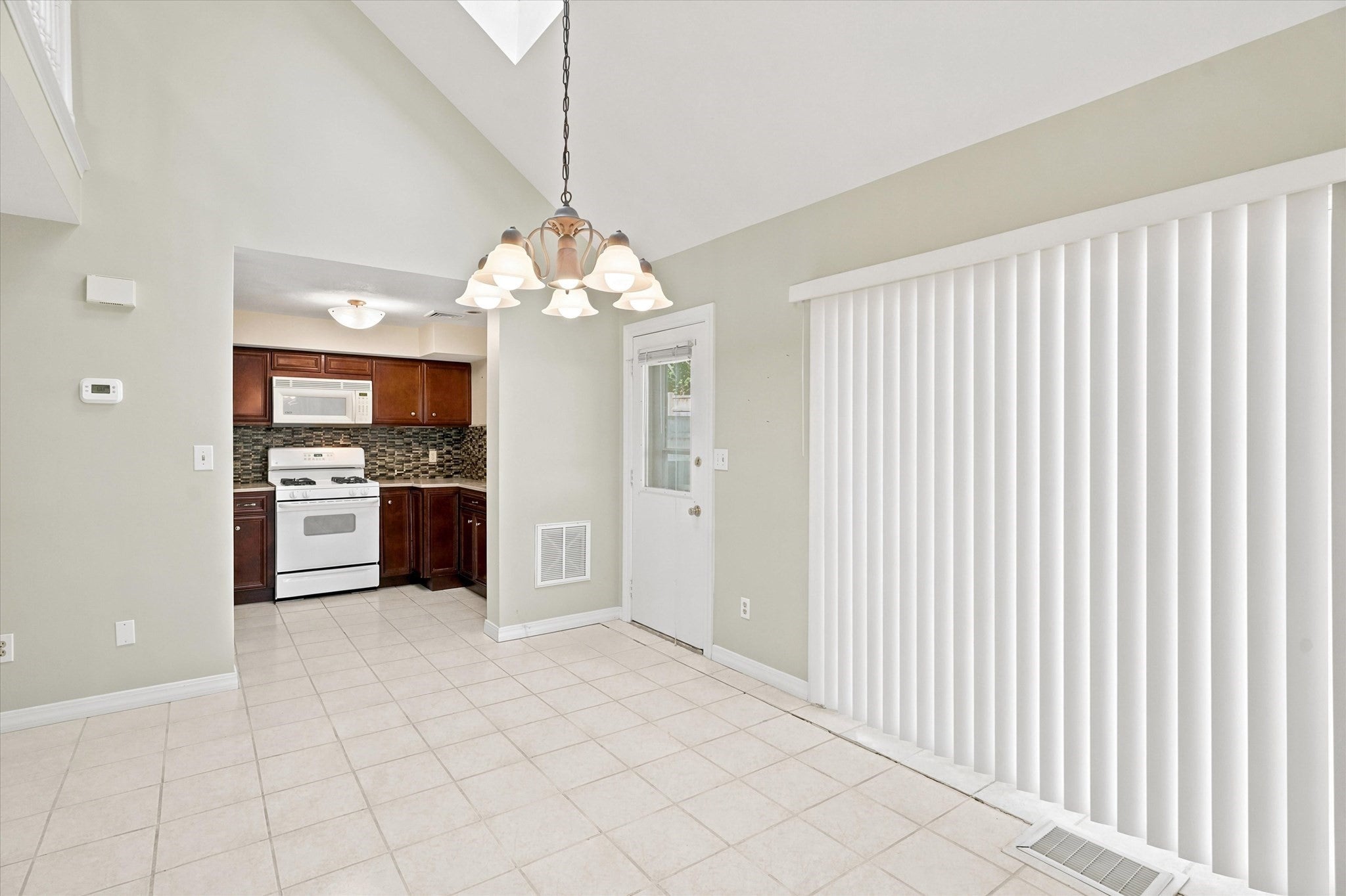 59 Holyoke St #3, Lynn, MA, 59 Holyoke St #3, Lynn, MA Photo #7
