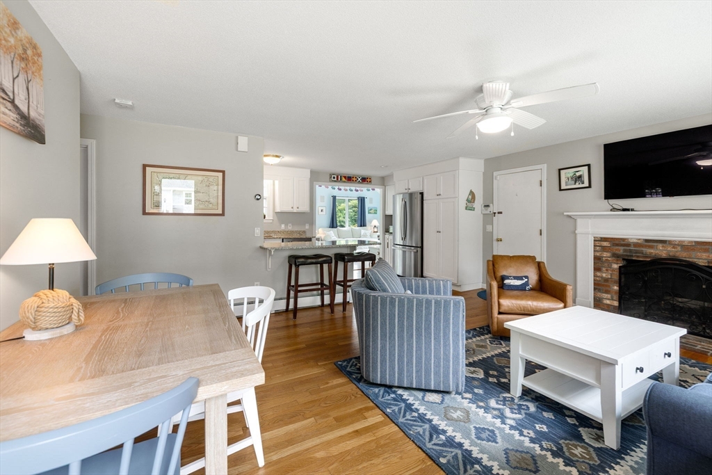 49 Fishermans Cove Rd