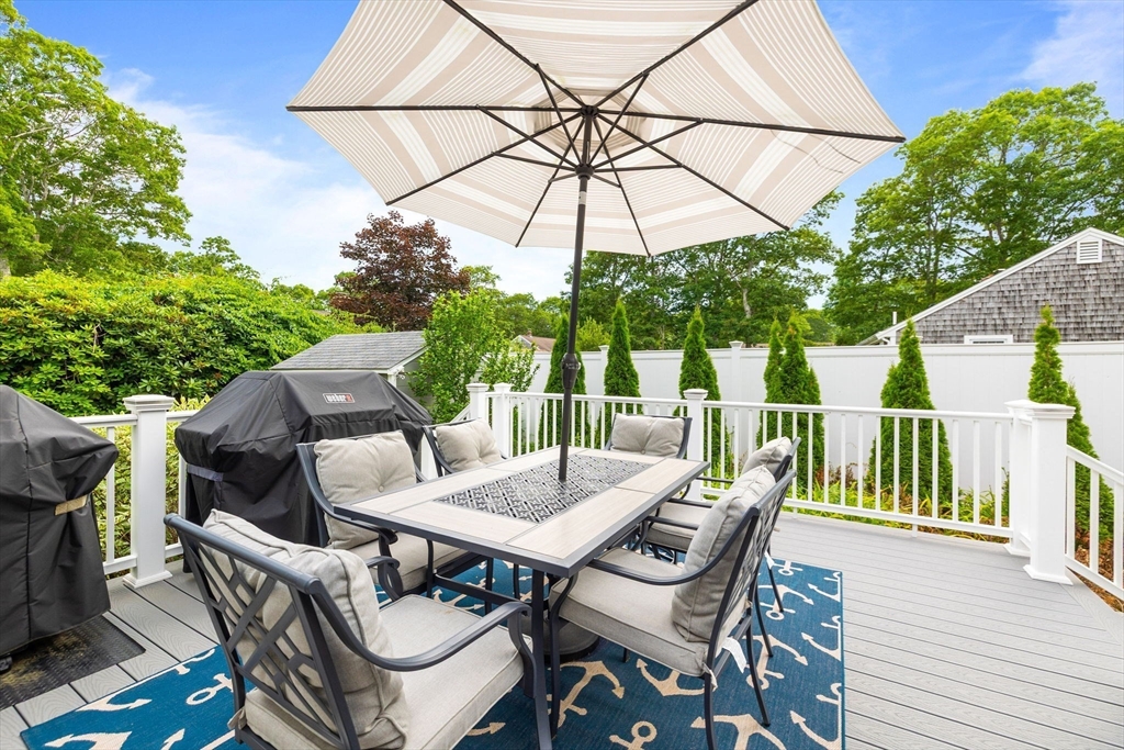 49 Fishermans Cove Rd