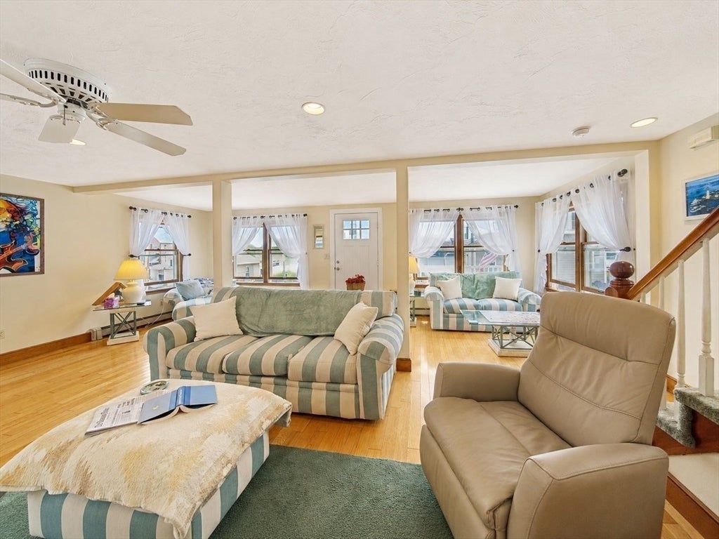 36 Hampton Circle, Hull, MA, 36 Hampton Circle, Hull, MA Photo #8