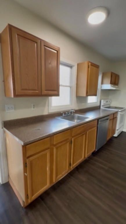 15 Oakes Ave 2