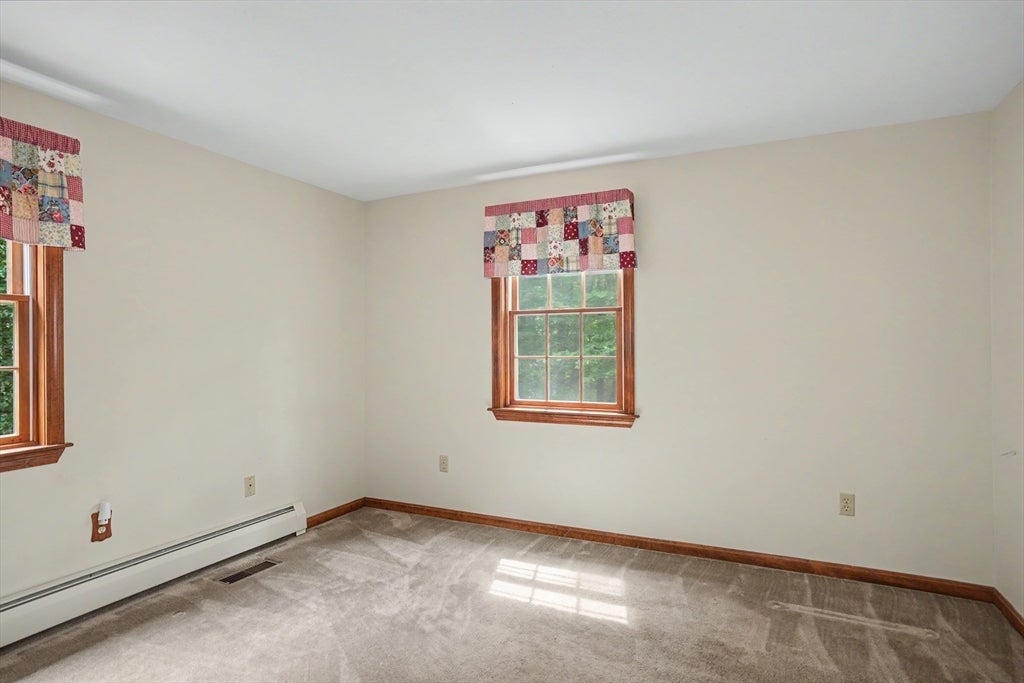5 Ohio Rd, Tyngsborough, MA, 5 Ohio Rd, Tyngsborough, MA Photo #28