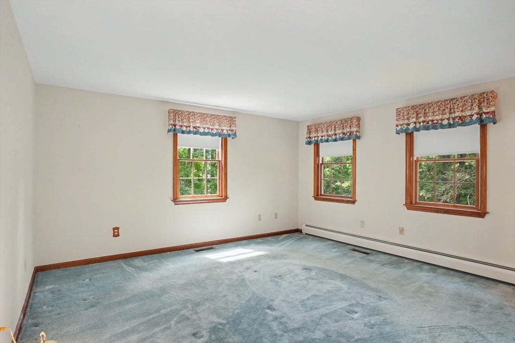 5 Ohio Rd, Tyngsborough, MA, 5 Ohio Rd, Tyngsborough, MA Photo #21