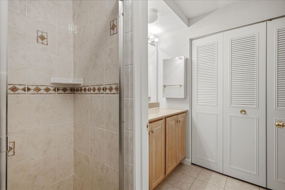 1208 Greendale Ave #211, Needham, MA Photo #31