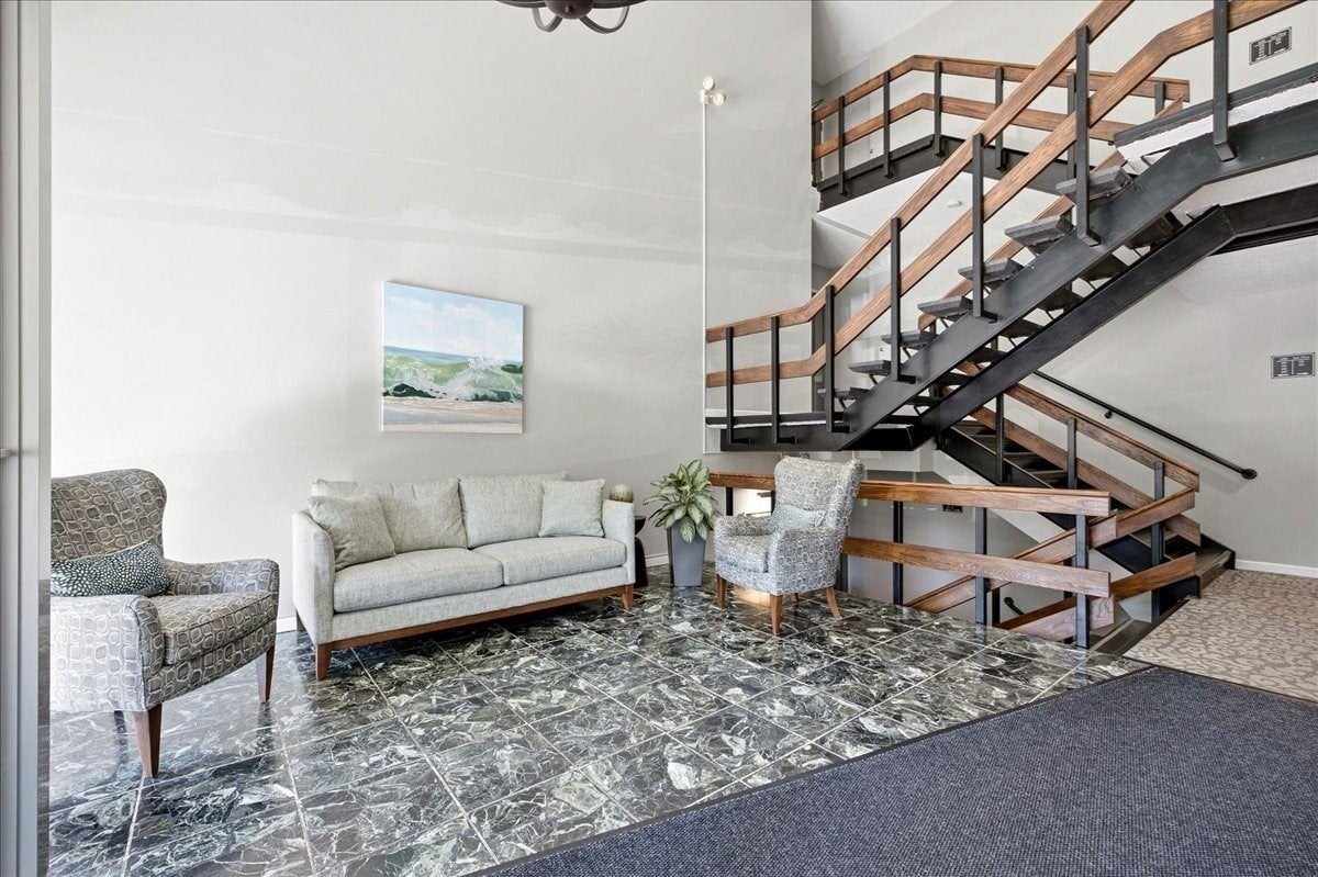 1208 Greendale Ave #211, Needham, MA Photo #8