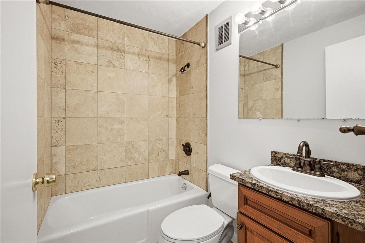 1208 Greendale Ave #211, Needham, MA Photo #23