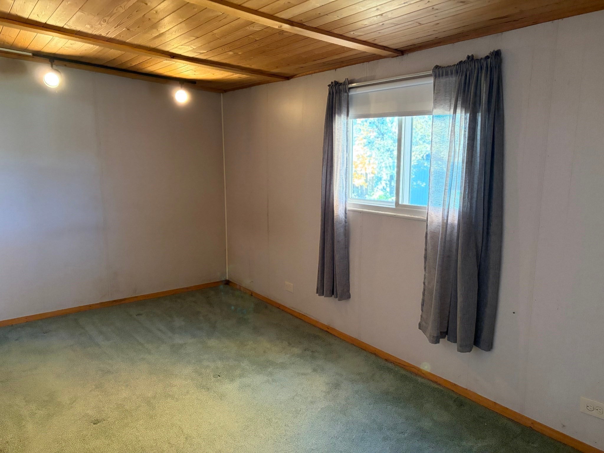 48 Phelps St, Fitchburg, MA, 48 Phelps St, Fitchburg, MA Photo #13