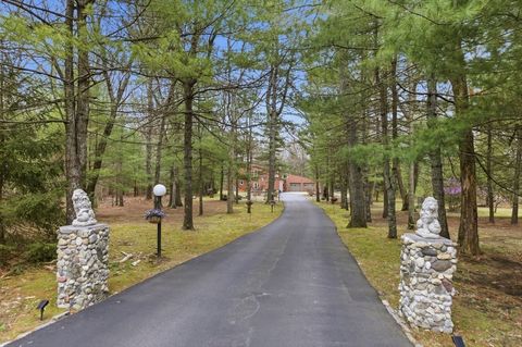 Photo of 89 Walker St, Seekonk, MA 02771 (MLS # 73506129)