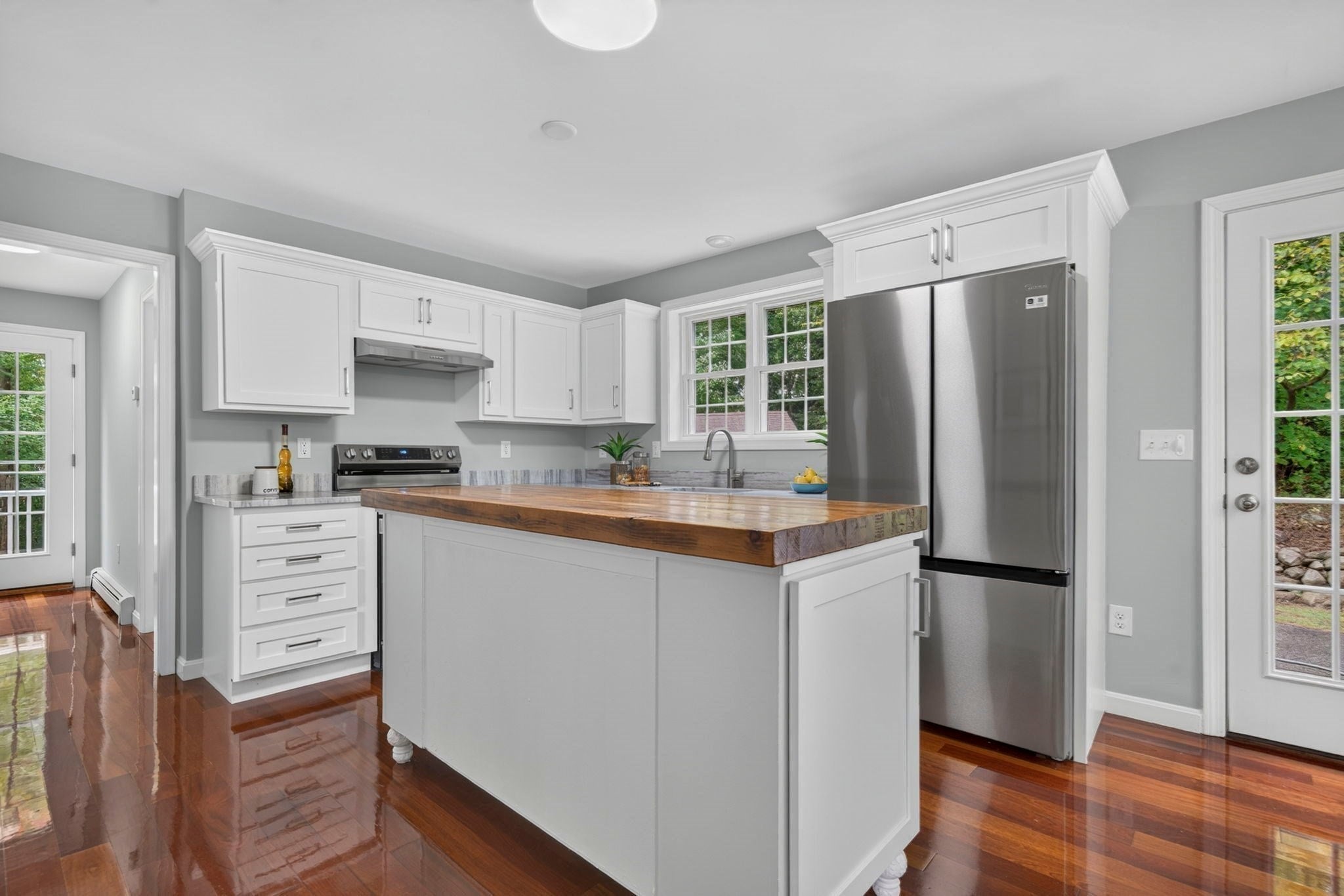 112-A Purchase St