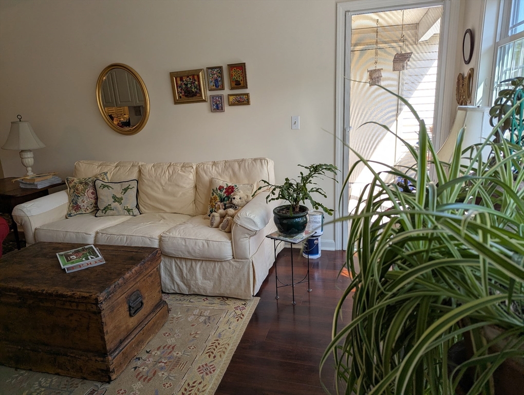 16 Walden Dr 20